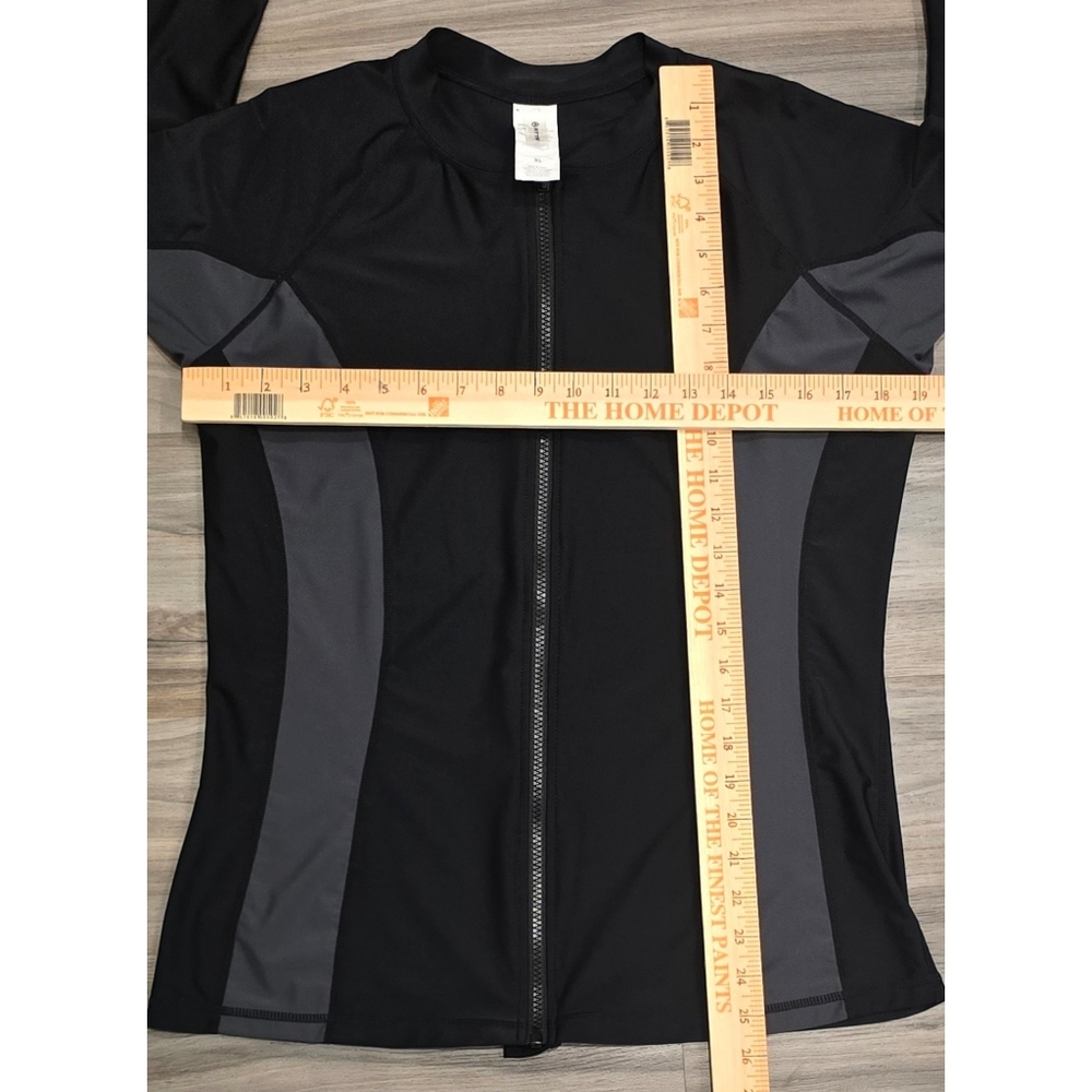 Black Long Sleeve Rash Guard XL UPF 50+ Zip Front Swim Shirt Colorblock - Picture 3 of 8